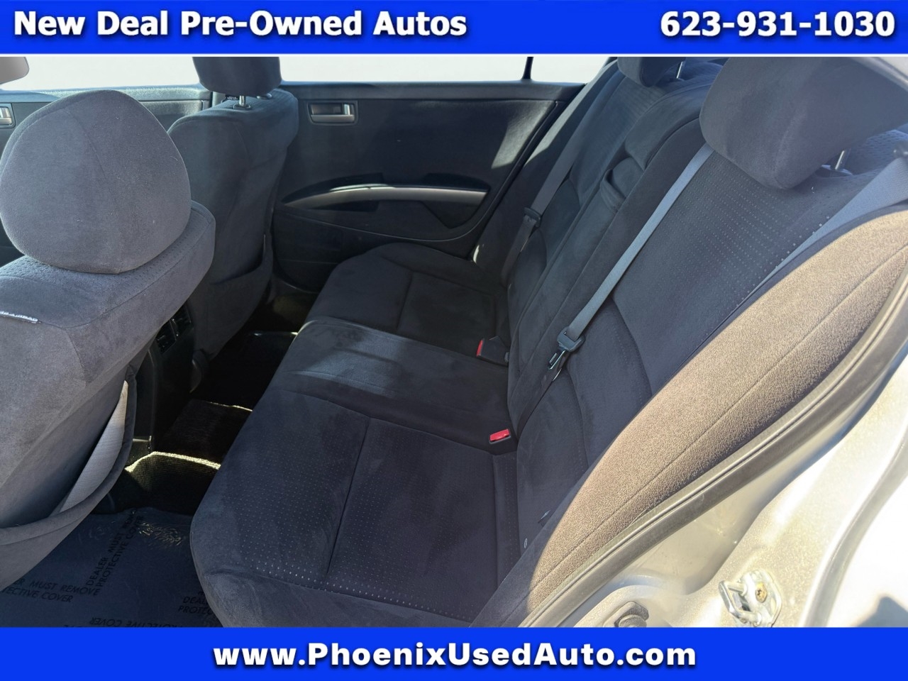 2004 Nissan Maxima SE photo 9