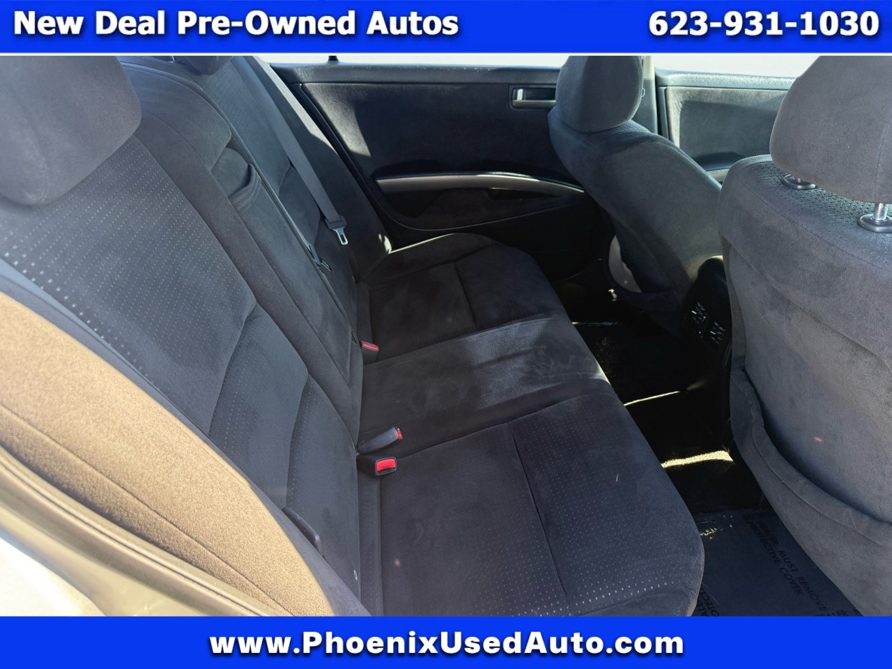 2004 Nissan Maxima SE photo 11