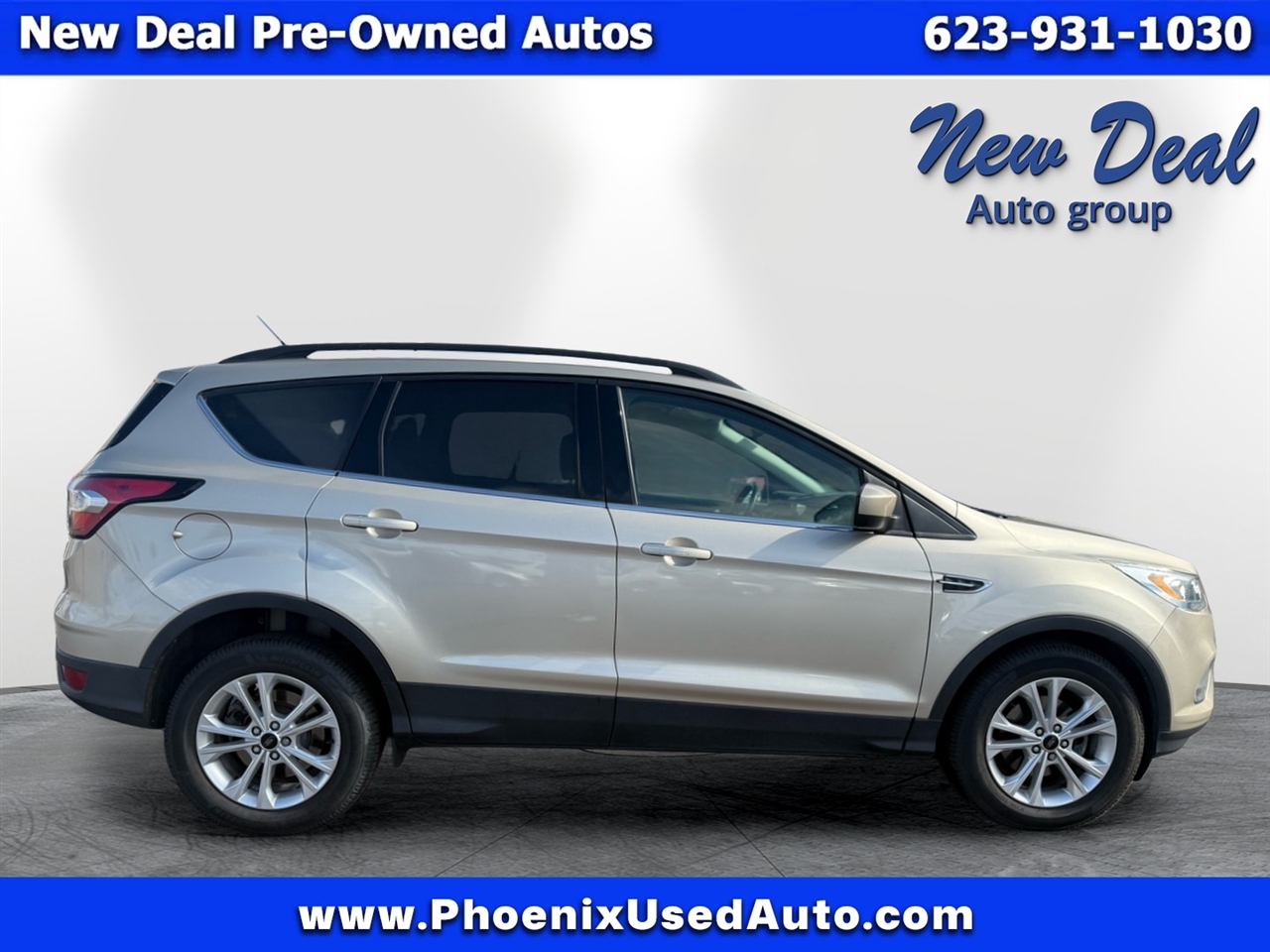 2017 Ford Escape SE photo 2