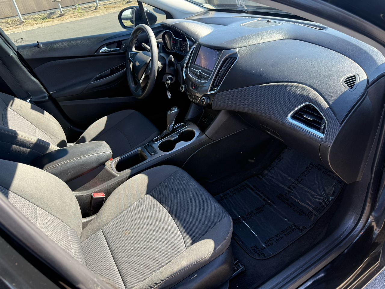 Chevrolet Cruze LS Auto 2019