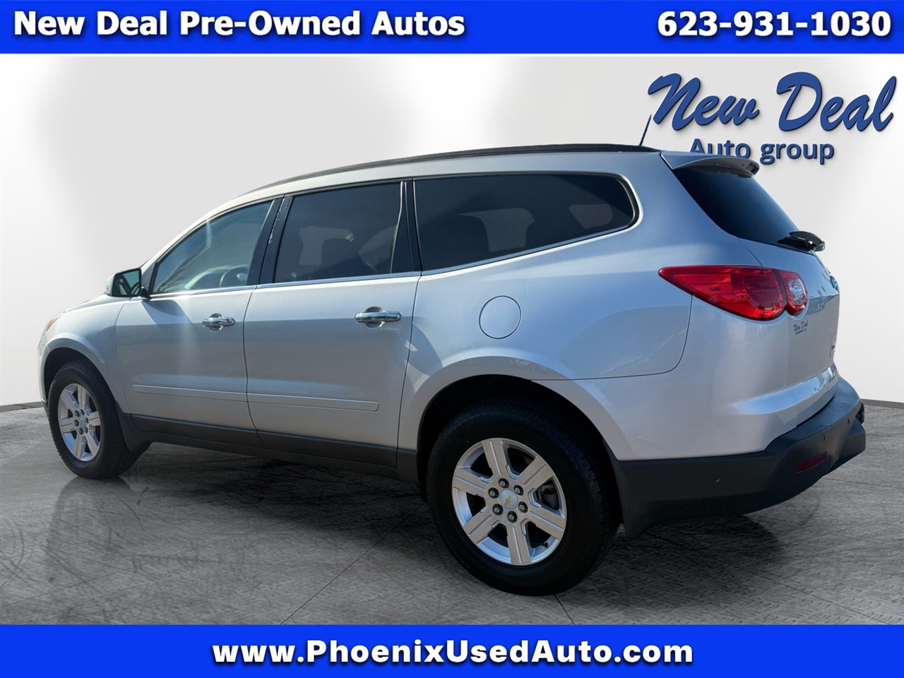 2012 Chevrolet Traverse 2LT photo 5