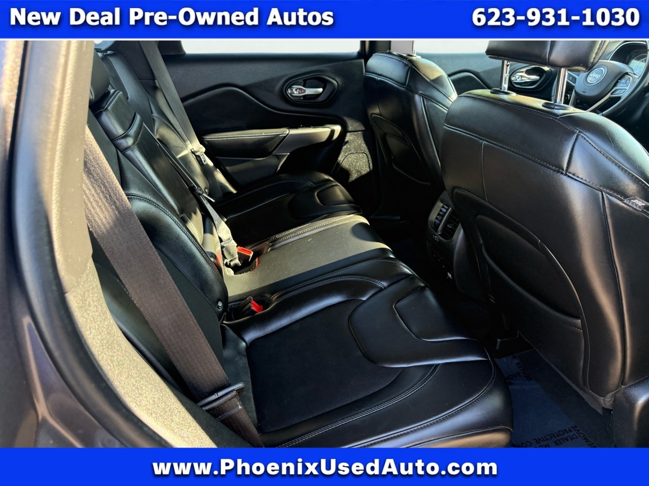 2019 Jeep Cherokee Latitude photo 11