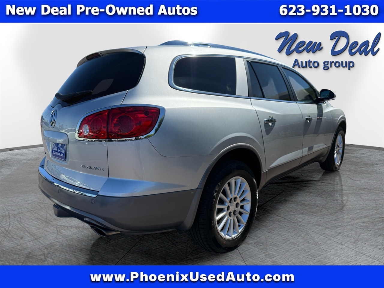 2012 Buick Enclave Leather photo 2