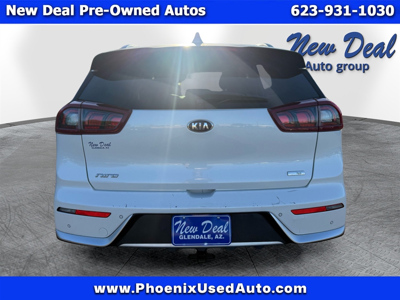 2019 Kia Niro Touring photo 3