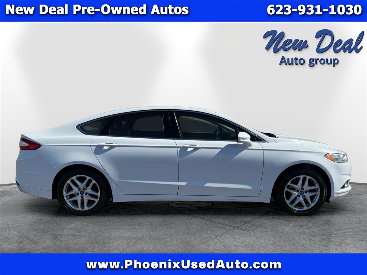 2013 Ford Fusion SE photo 2
