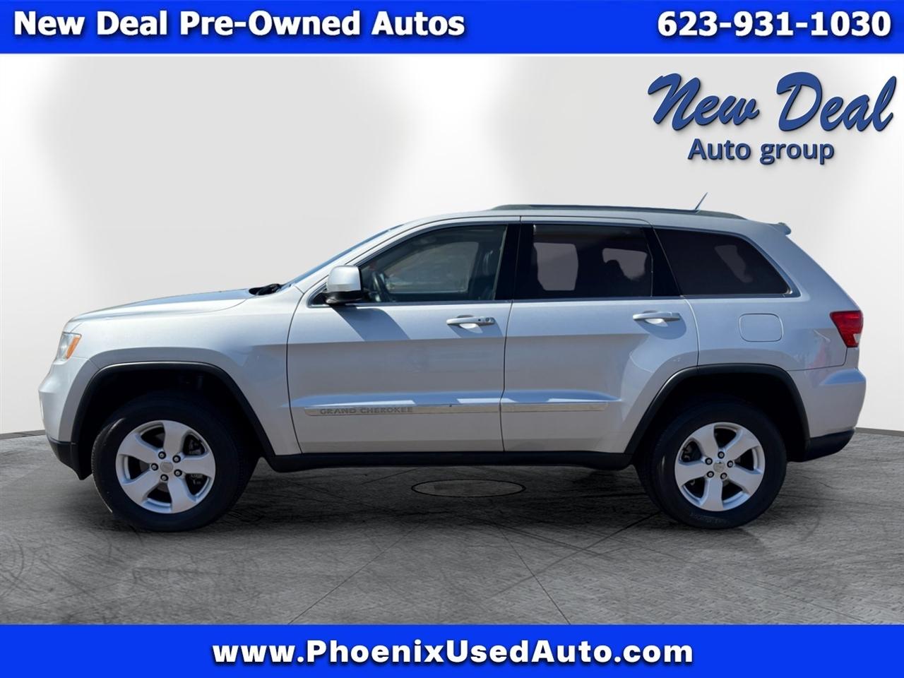 Jeep Grand Cherokee Laredo 2WD 2012