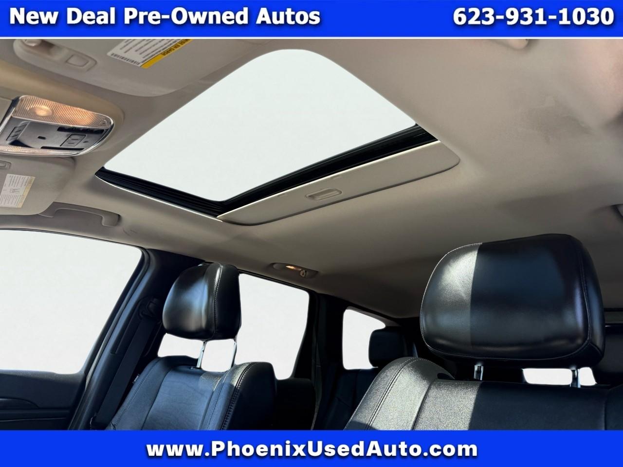 Jeep Grand Cherokee Laredo 2WD 2012