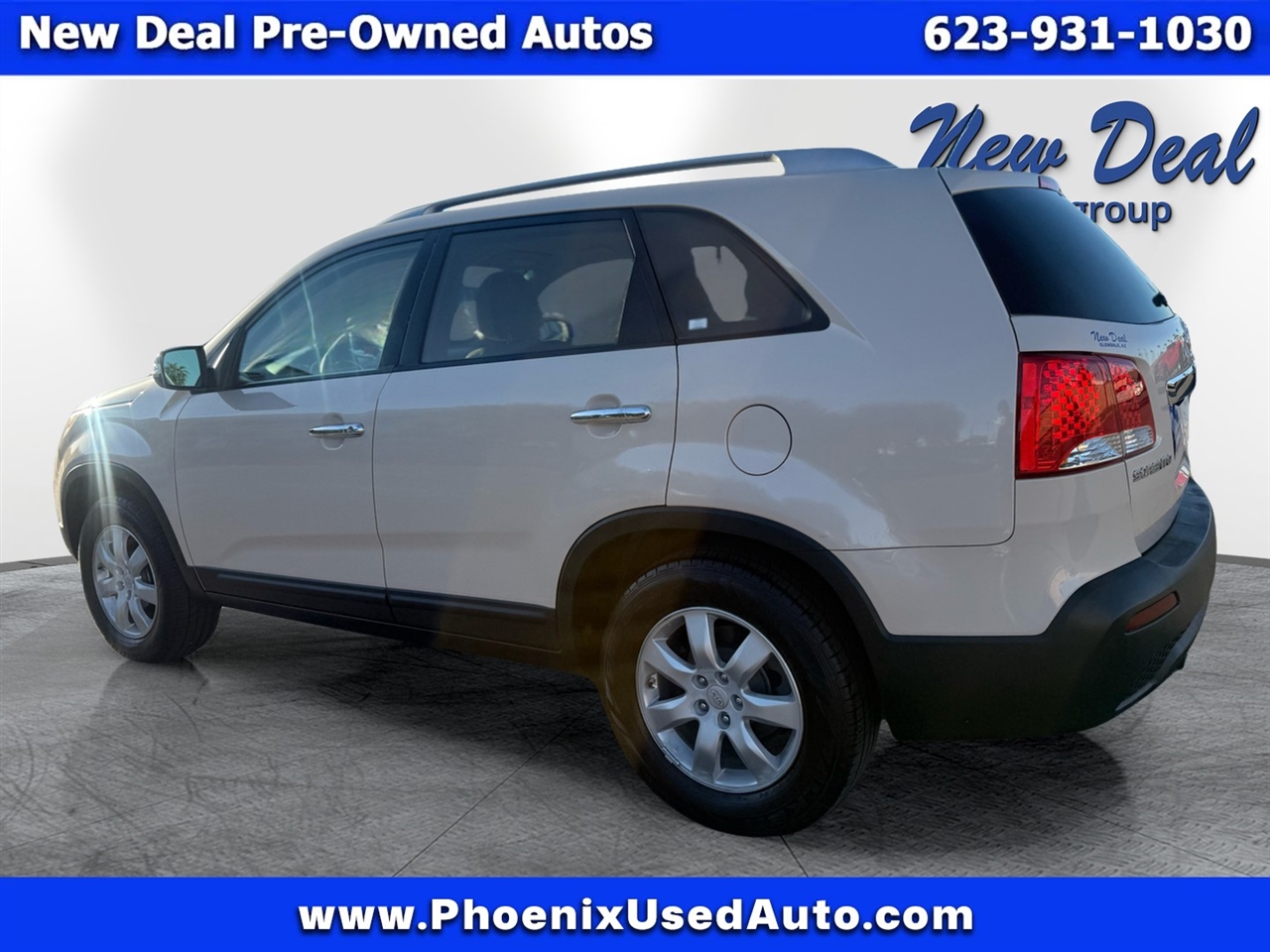 2011 Kia Sorento LX photo 5