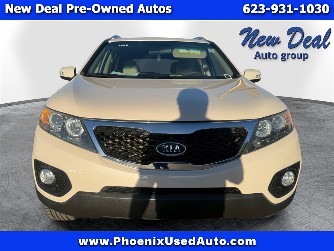 2011 Kia Sorento LX photo 8