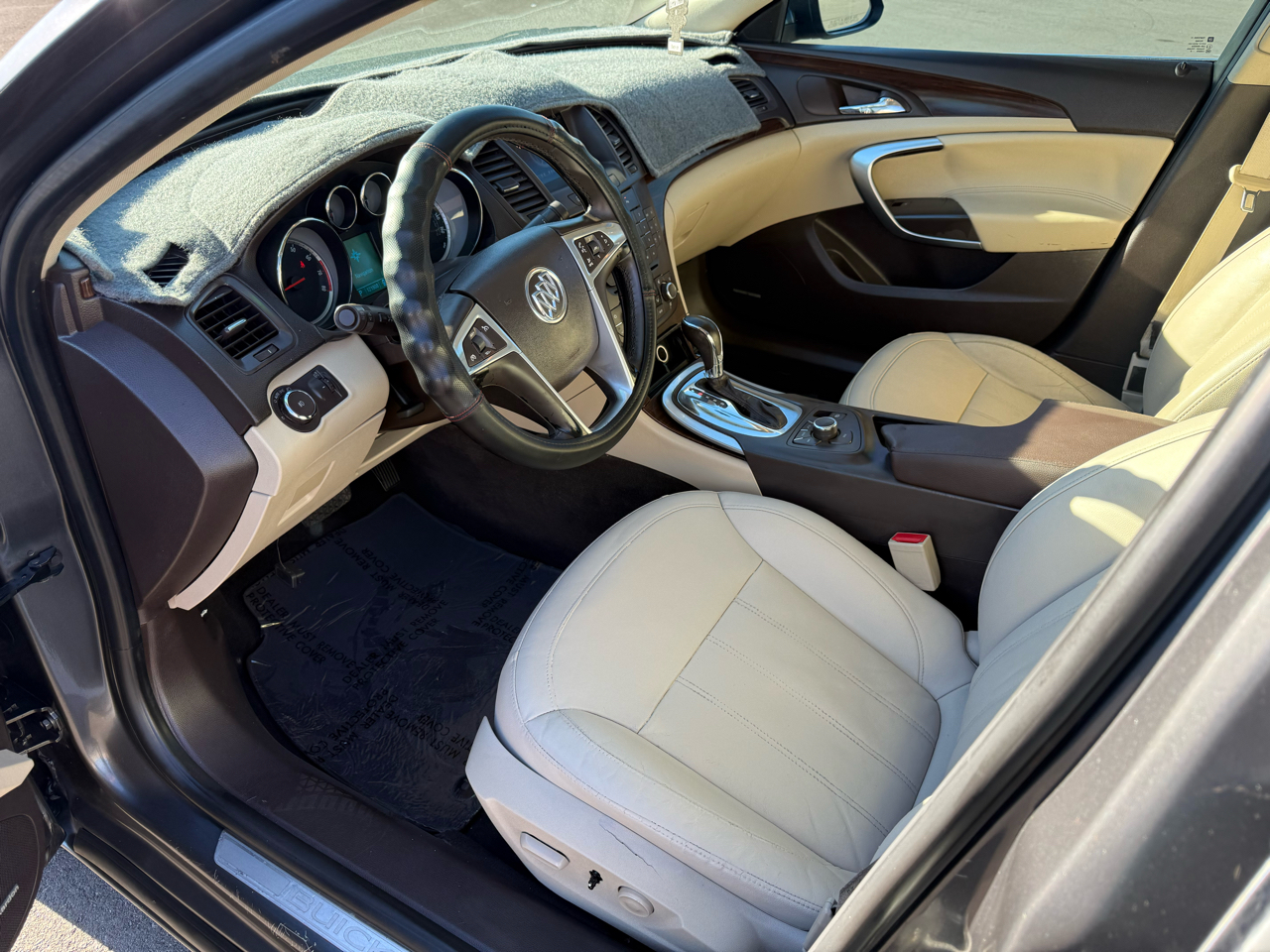 Buick Regal CXL - 6XL 2011