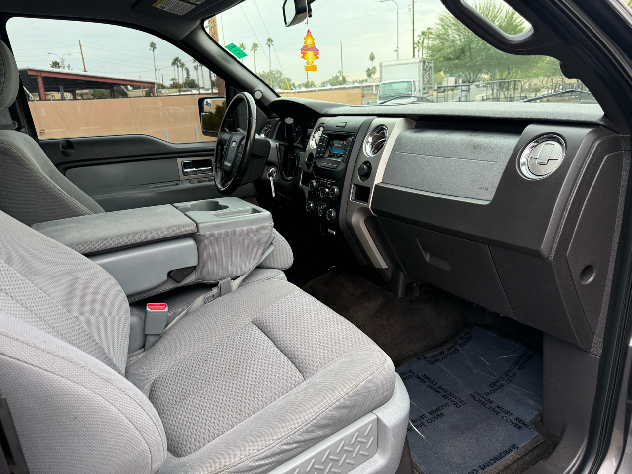 Ford F-150 2WD Supercab 133" XLT 2013