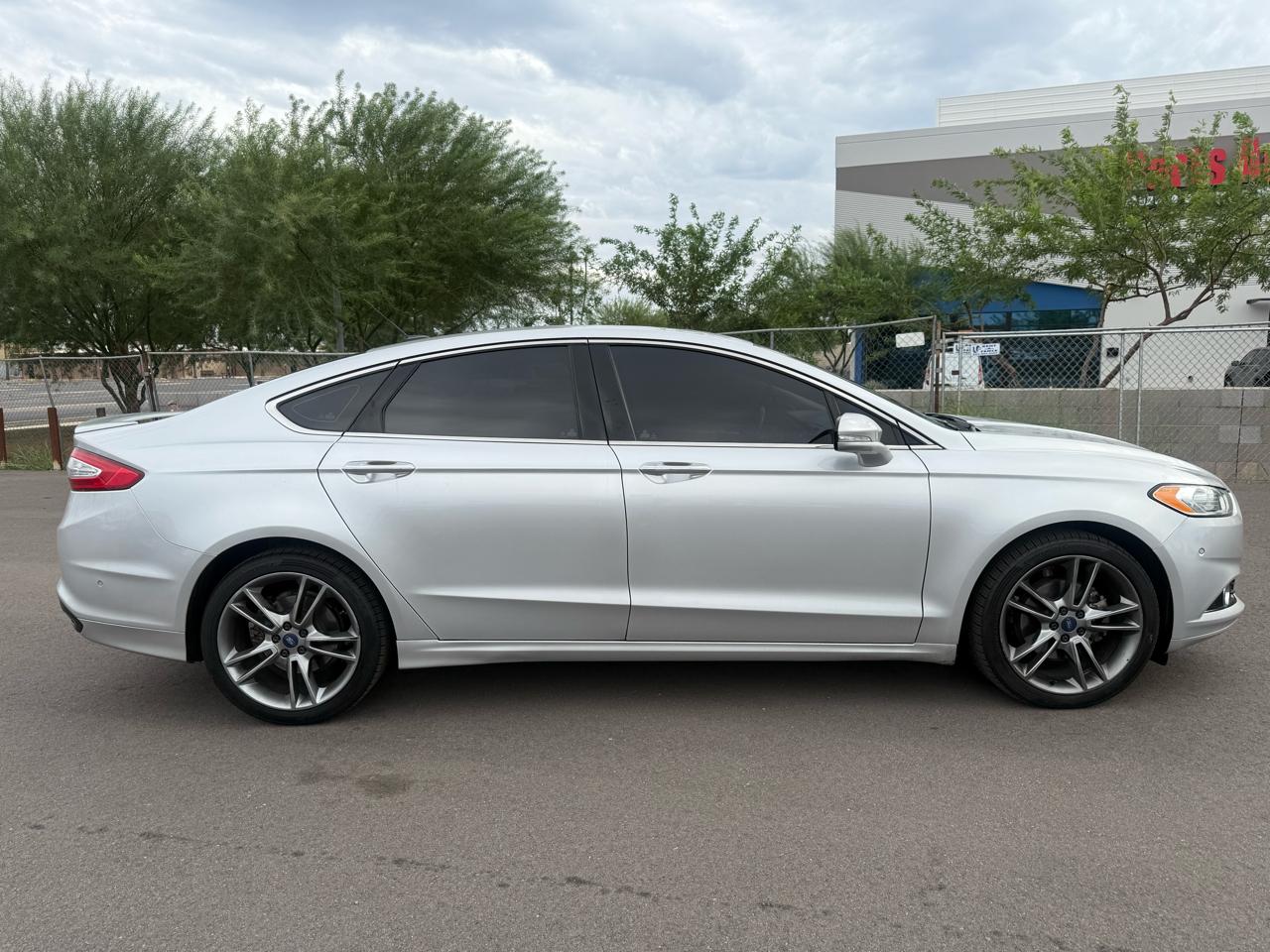 Ford Fusion Titanium AWD 2014