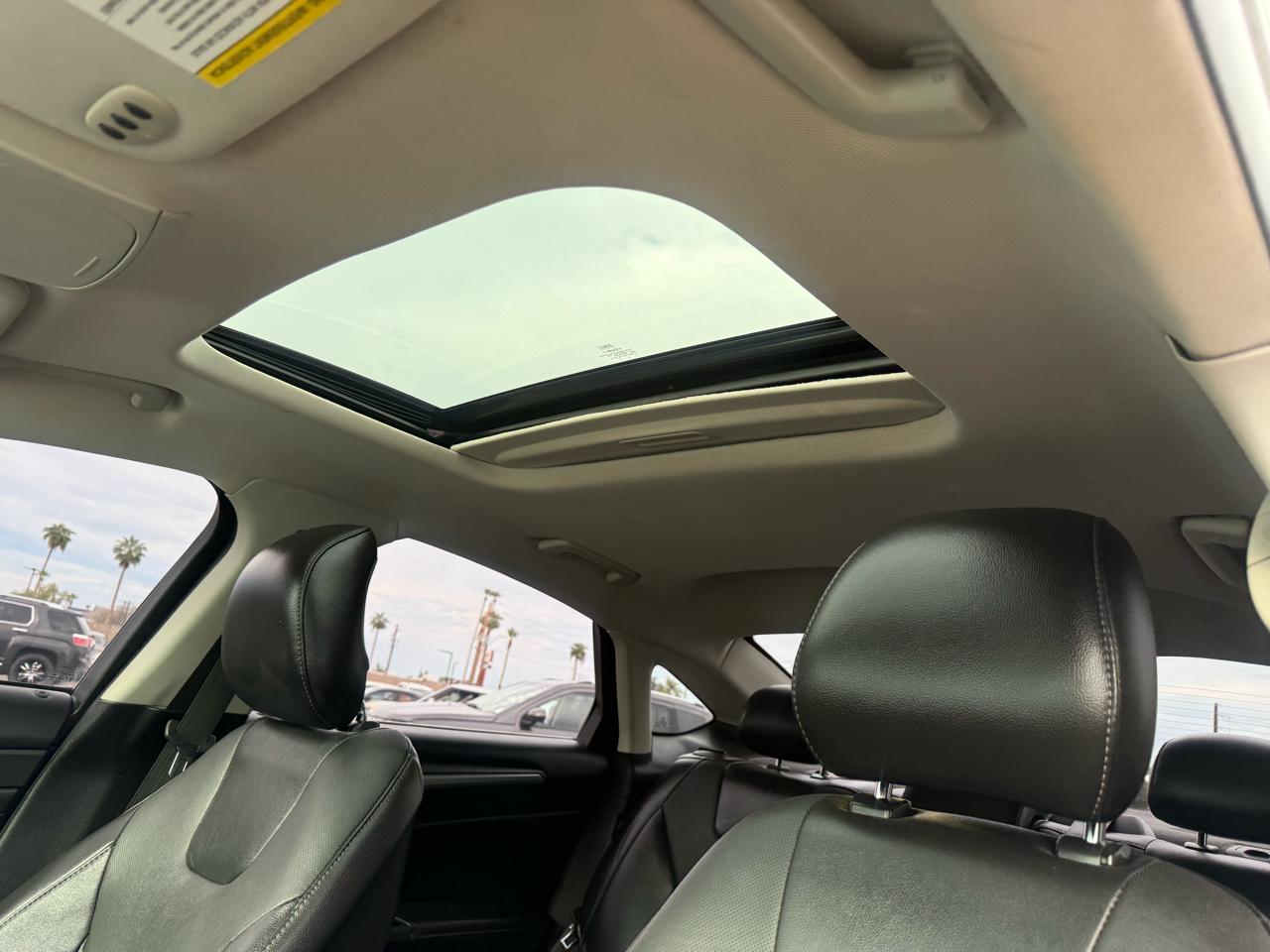 Ford Fusion Titanium AWD 2014