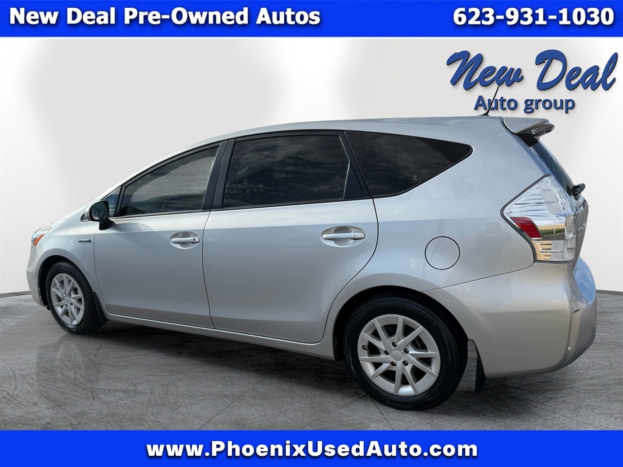 Toyota Prius V Three 2013 Toyota Prius V Three 2013