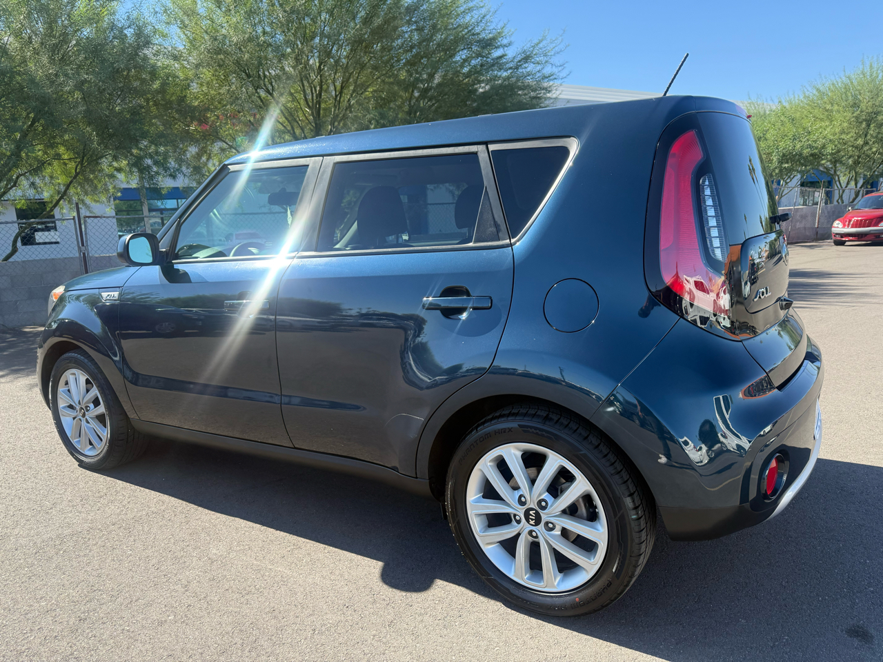 Kia Soul + 2018 Kia Soul + 2018