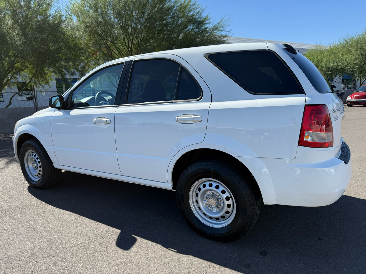 Kia Sorento LX 2WD 2005 Kia Sorento LX 2WD 2005