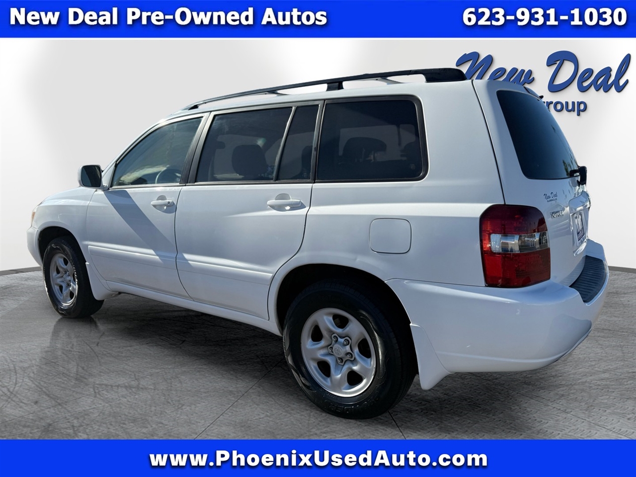 Toyota Highlander 2WD with 3rd-Row Seat 2005 Toyota Highlander 2WD with 3rd-Row Seat 2005