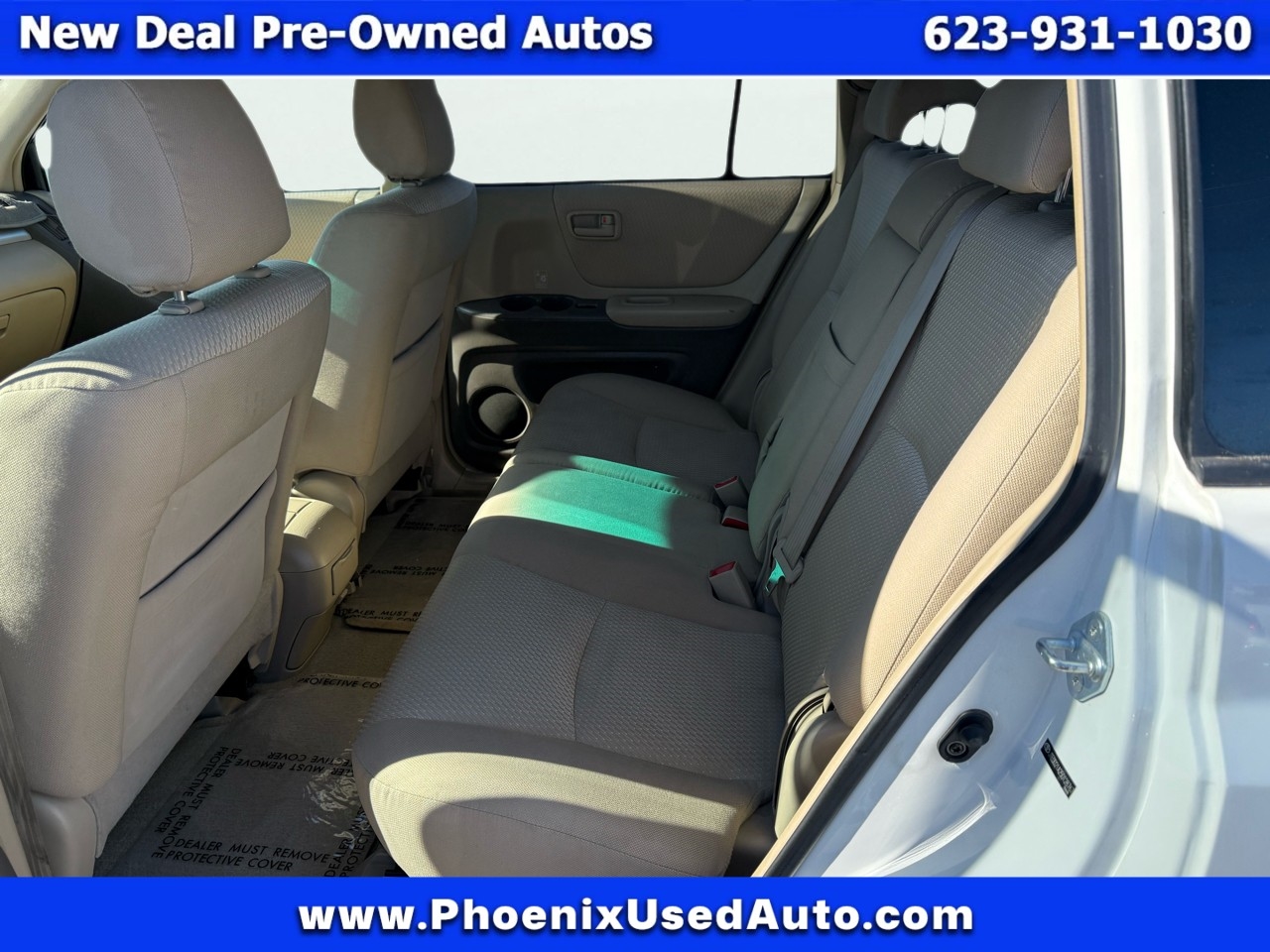 Toyota Highlander 2WD with 3rd-Row Seat 2005 Toyota Highlander 2WD with 3rd-Row Seat 2005