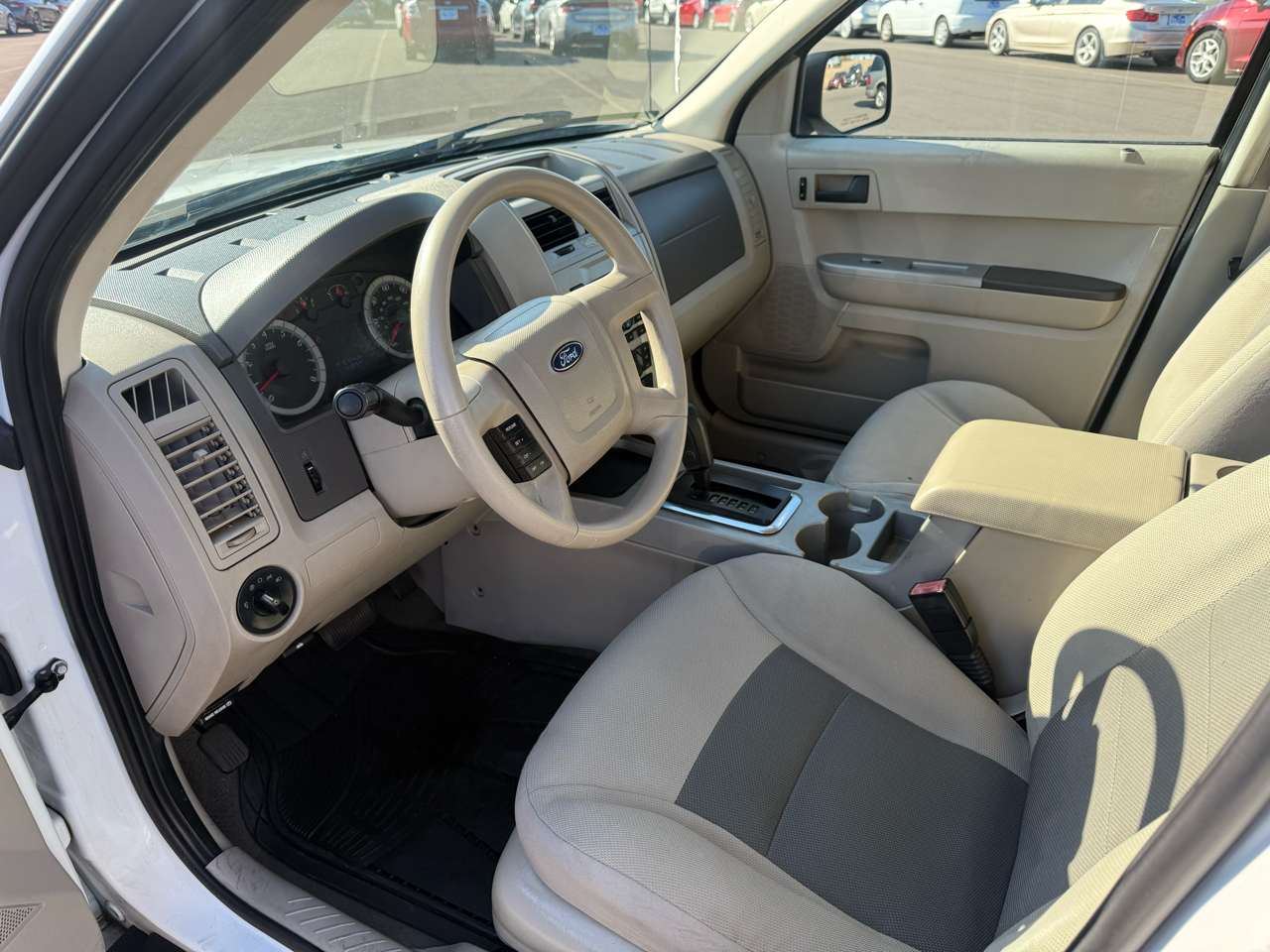 Ford Escape XLT 2WD I4 2008 Ford Escape XLT 2WD I4 2008