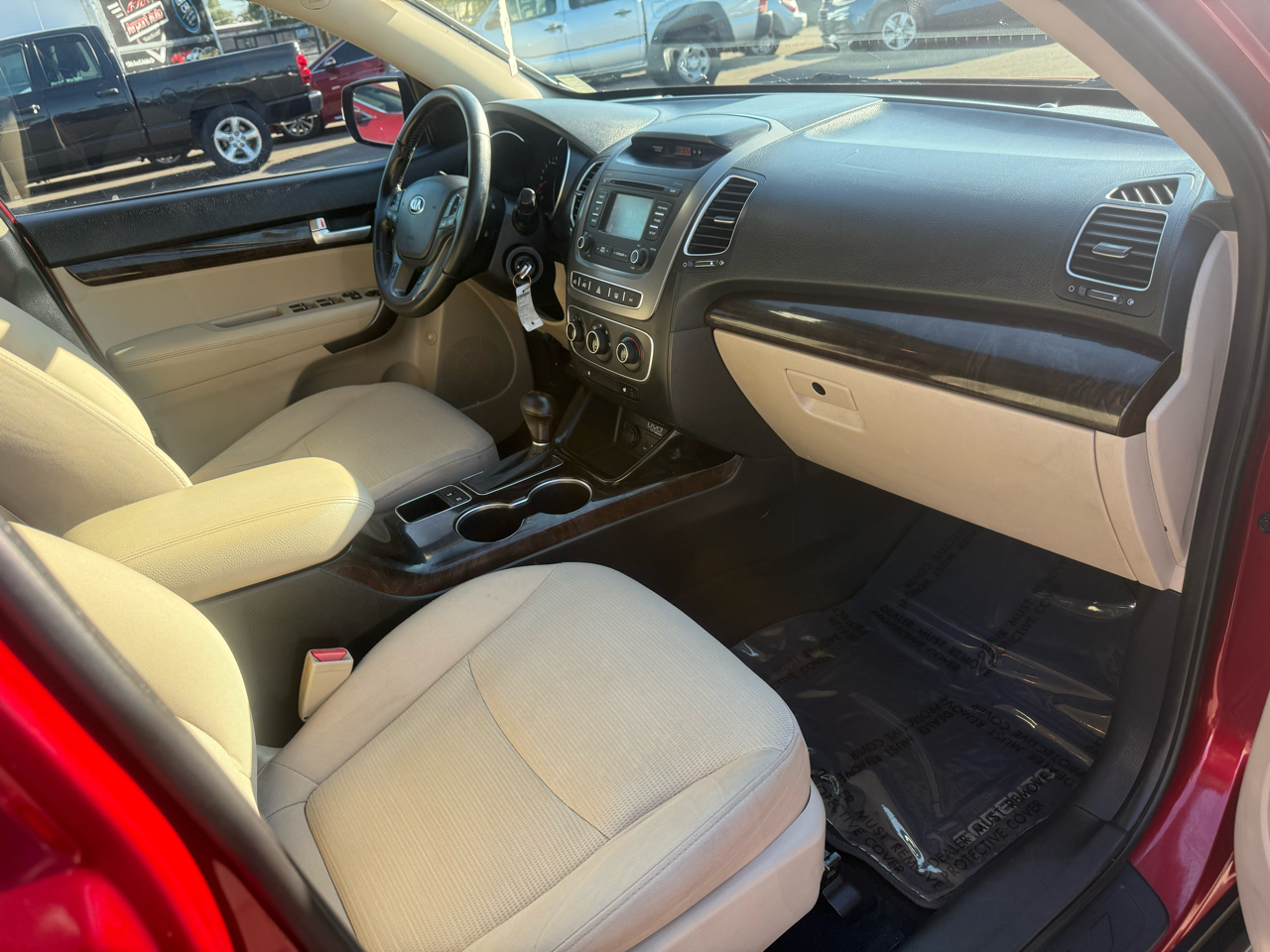 Kia Sorento LX 2WD 2014 Kia Sorento LX 2WD 2014