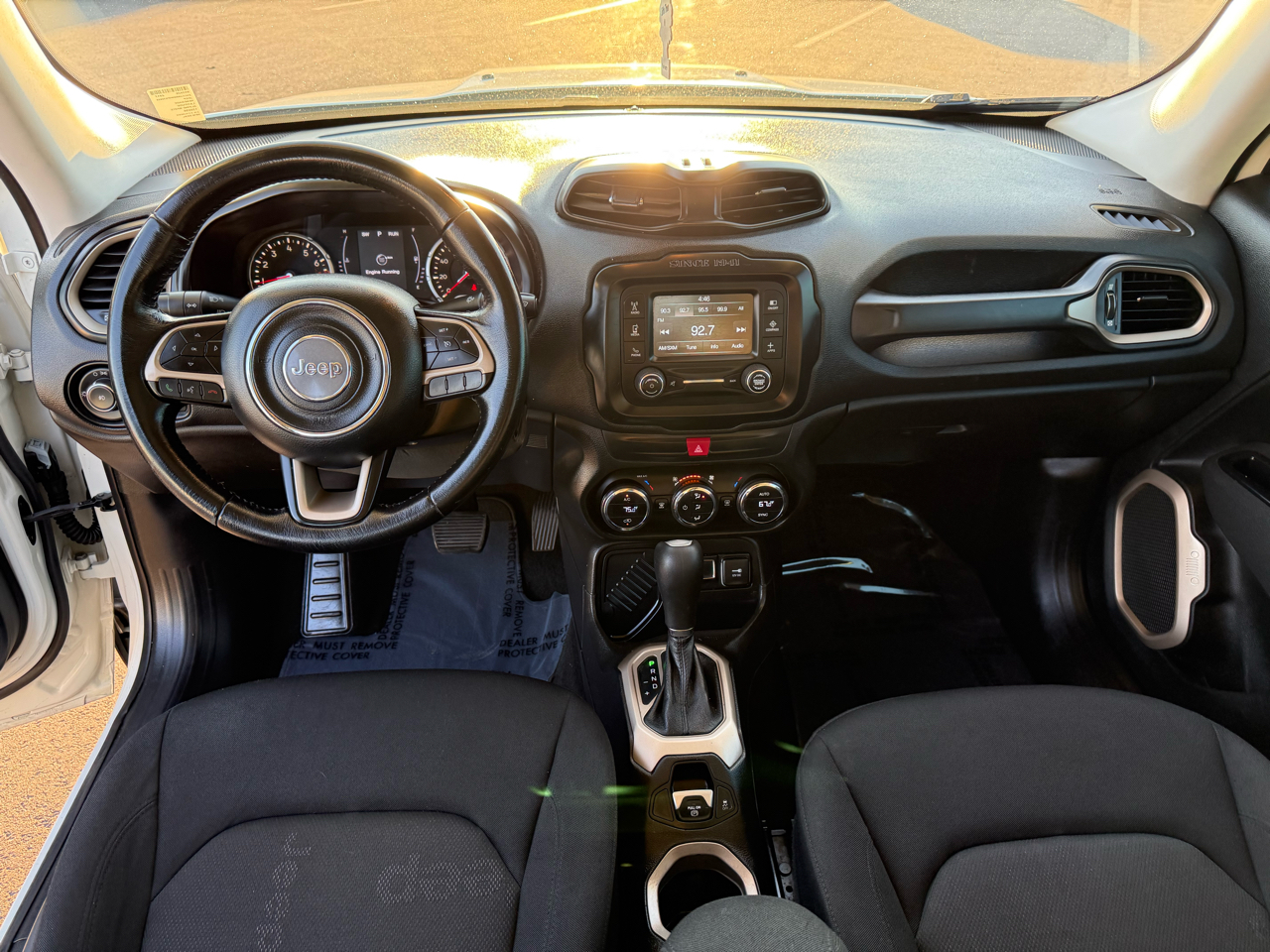 Jeep Renegade Latitude FWD 2017 Jeep Renegade Latitude FWD 2017