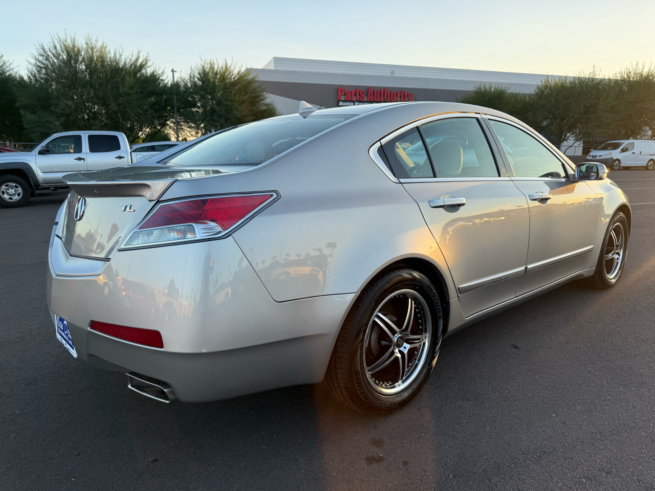 Acura TL 5-Speed AT with Tech Package 2011 Acura TL 5-Speed AT with Tech Package 2011