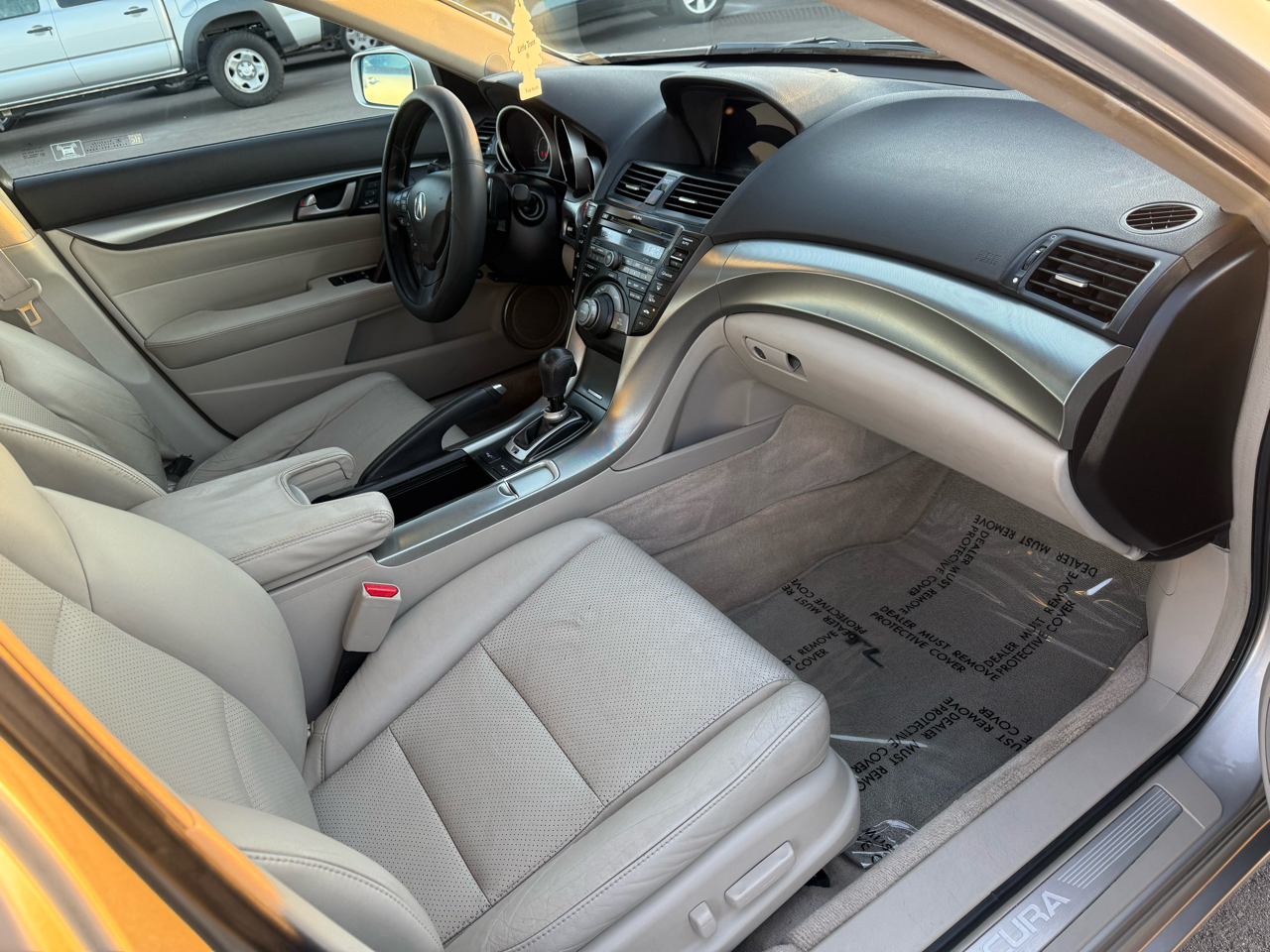 Acura TL 5-Speed AT with Tech Package 2011 Acura TL 5-Speed AT with Tech Package 2011