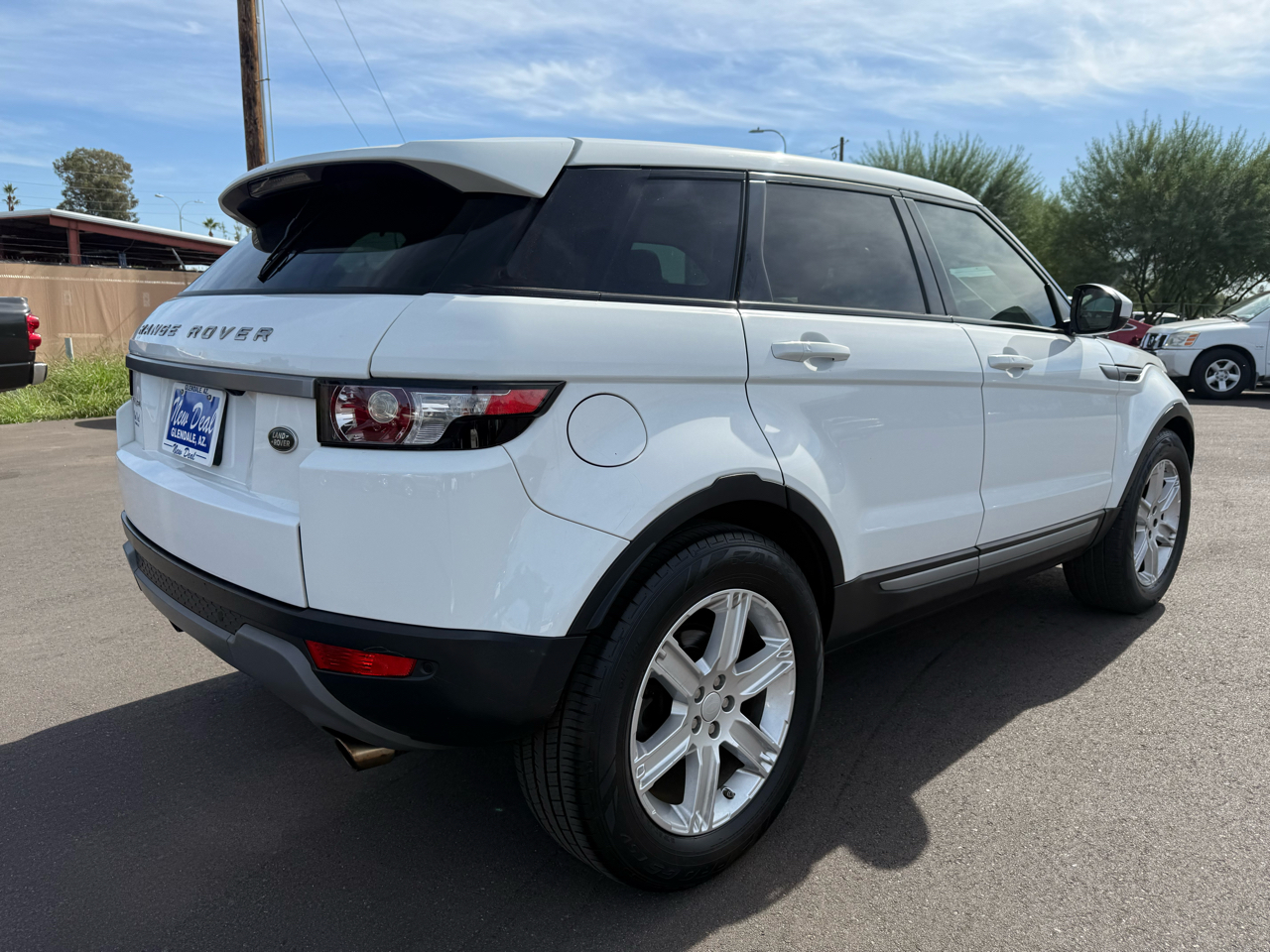 Land Rover Range Rover Evoque Pure Plus 5-Door 2015 Land Rover Range Rover Evoque Pure Plus 5-Door 2015