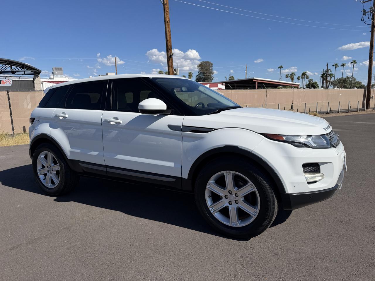 Land Rover Range Rover Evoque Pure Plus 5-Door 2015