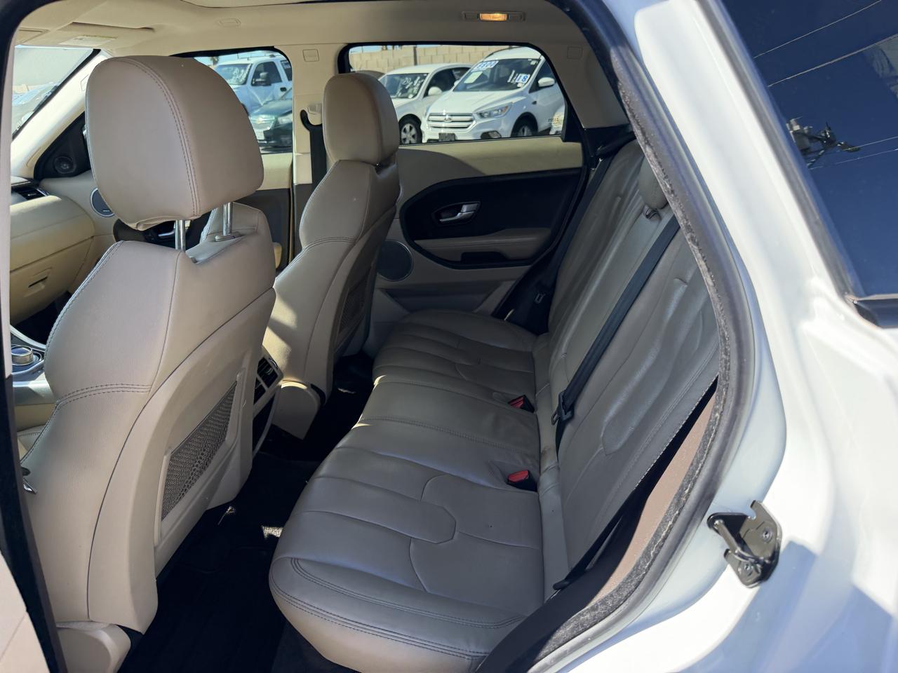 Land Rover Range Rover Evoque Pure Plus 5-Door 2015