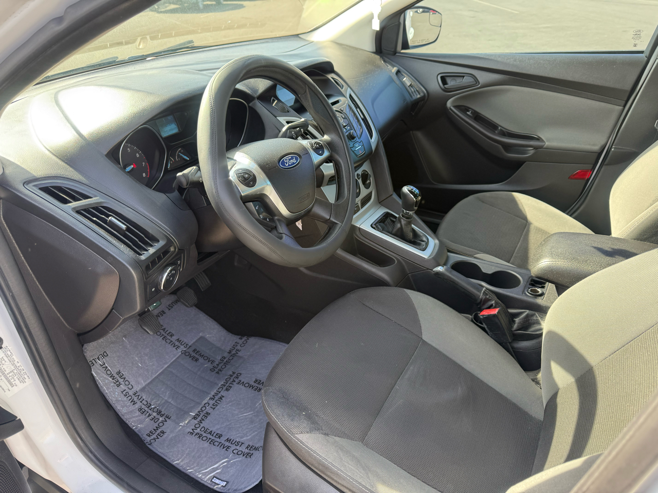 Ford Focus SE Sedan 2012 Ford Focus SE Sedan 2012