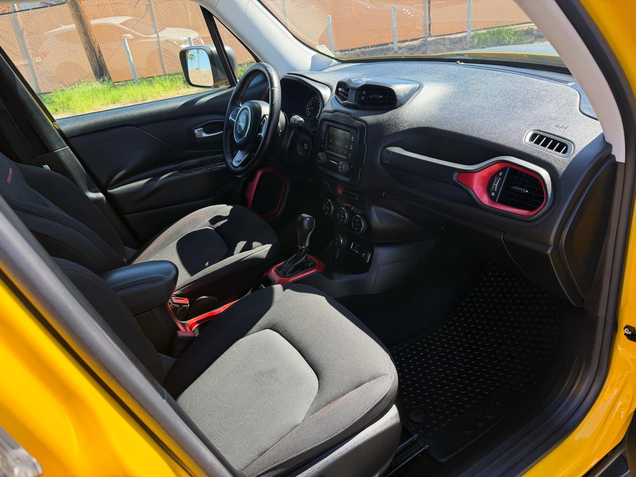 Jeep Renegade Trailhawk 2016