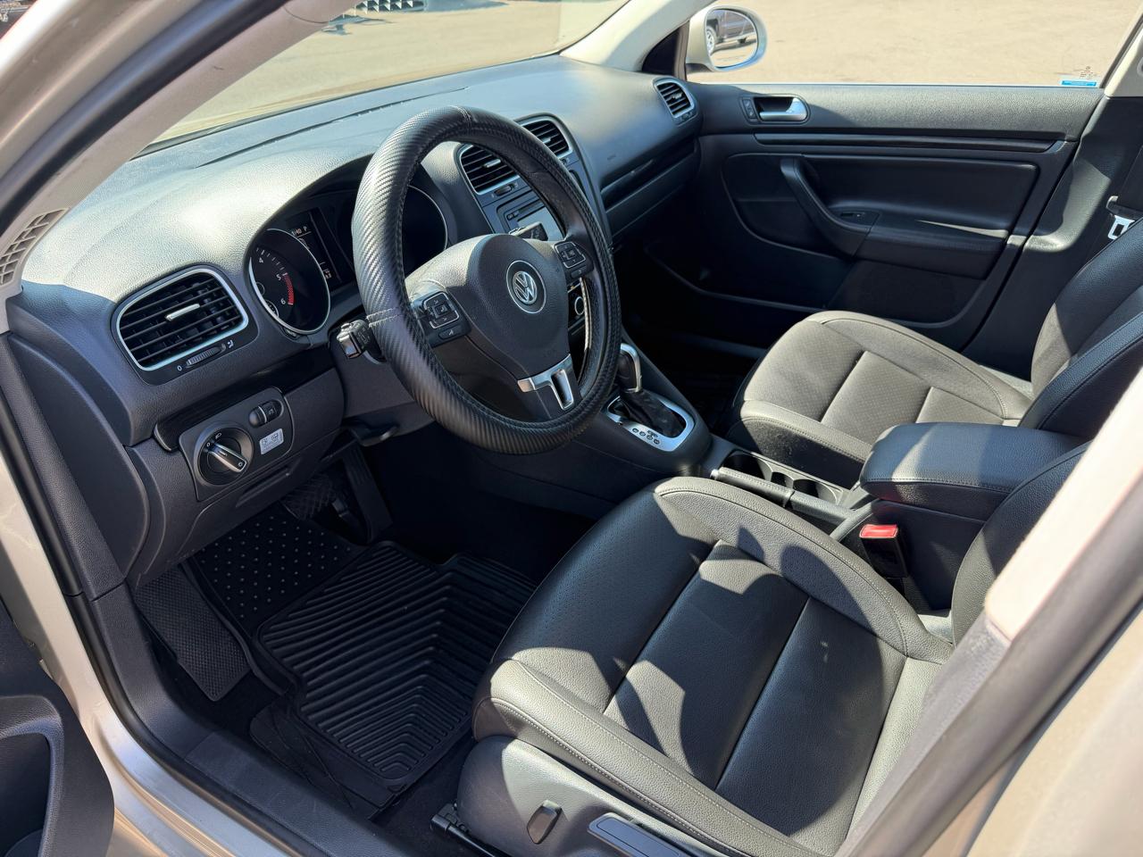 Volkswagen Jetta SportWagen 2.0L TDI 2014