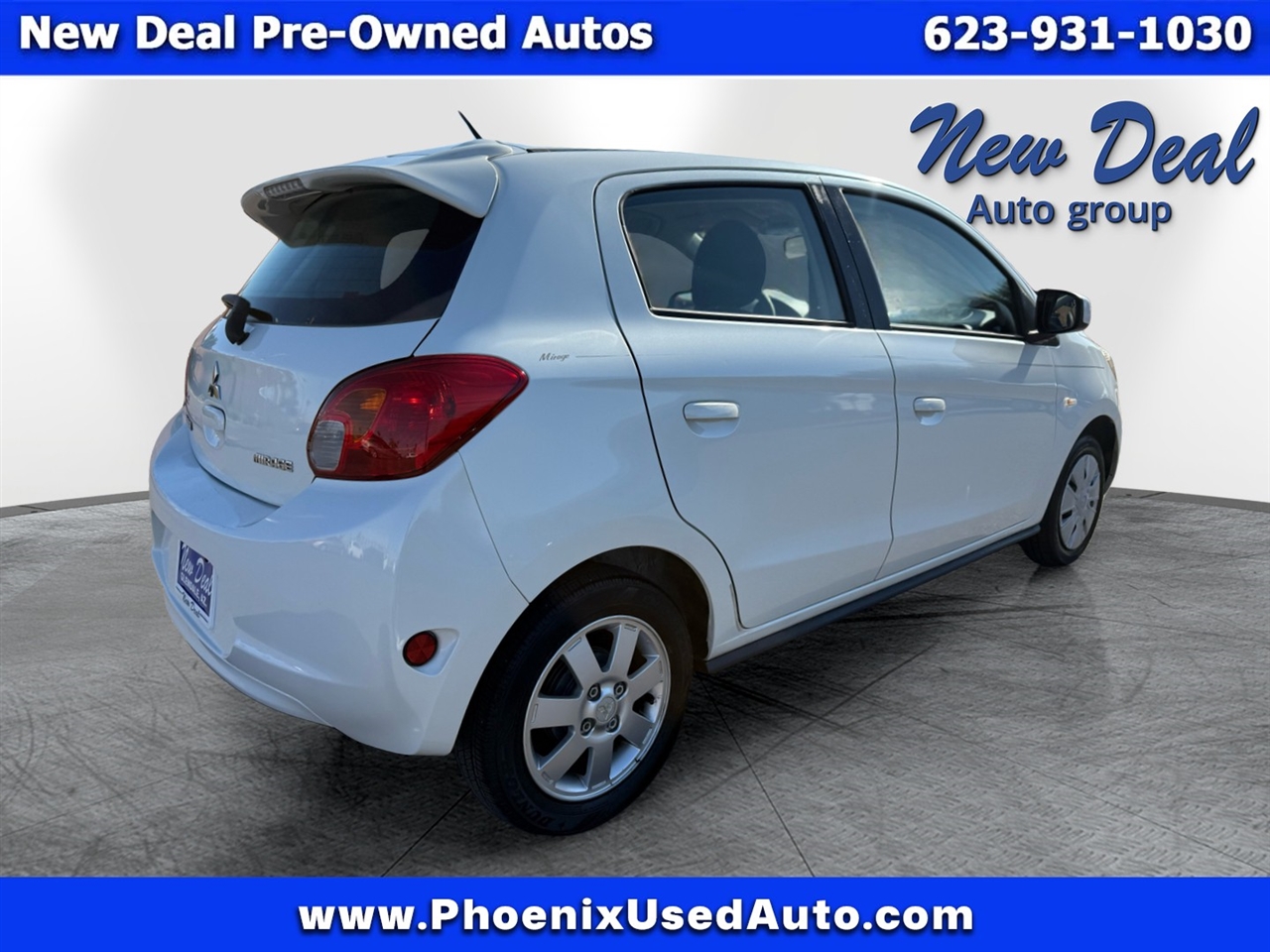 2015 Mitsubishi Mirage ES photo 3