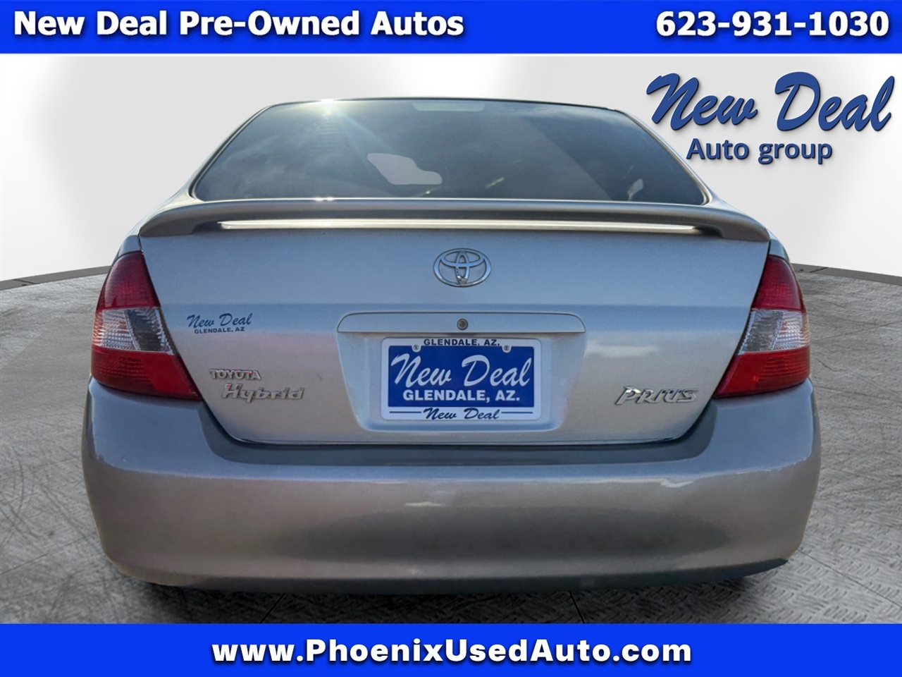 Toyota Prius 4-Door Sedan 2003