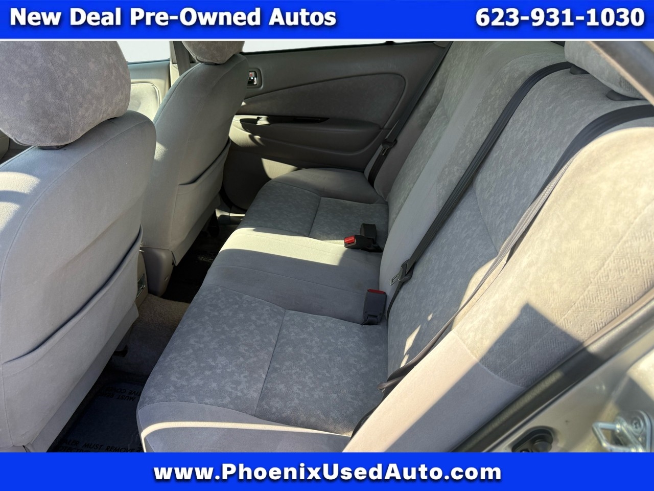 Toyota Prius 4-Door Sedan 2003