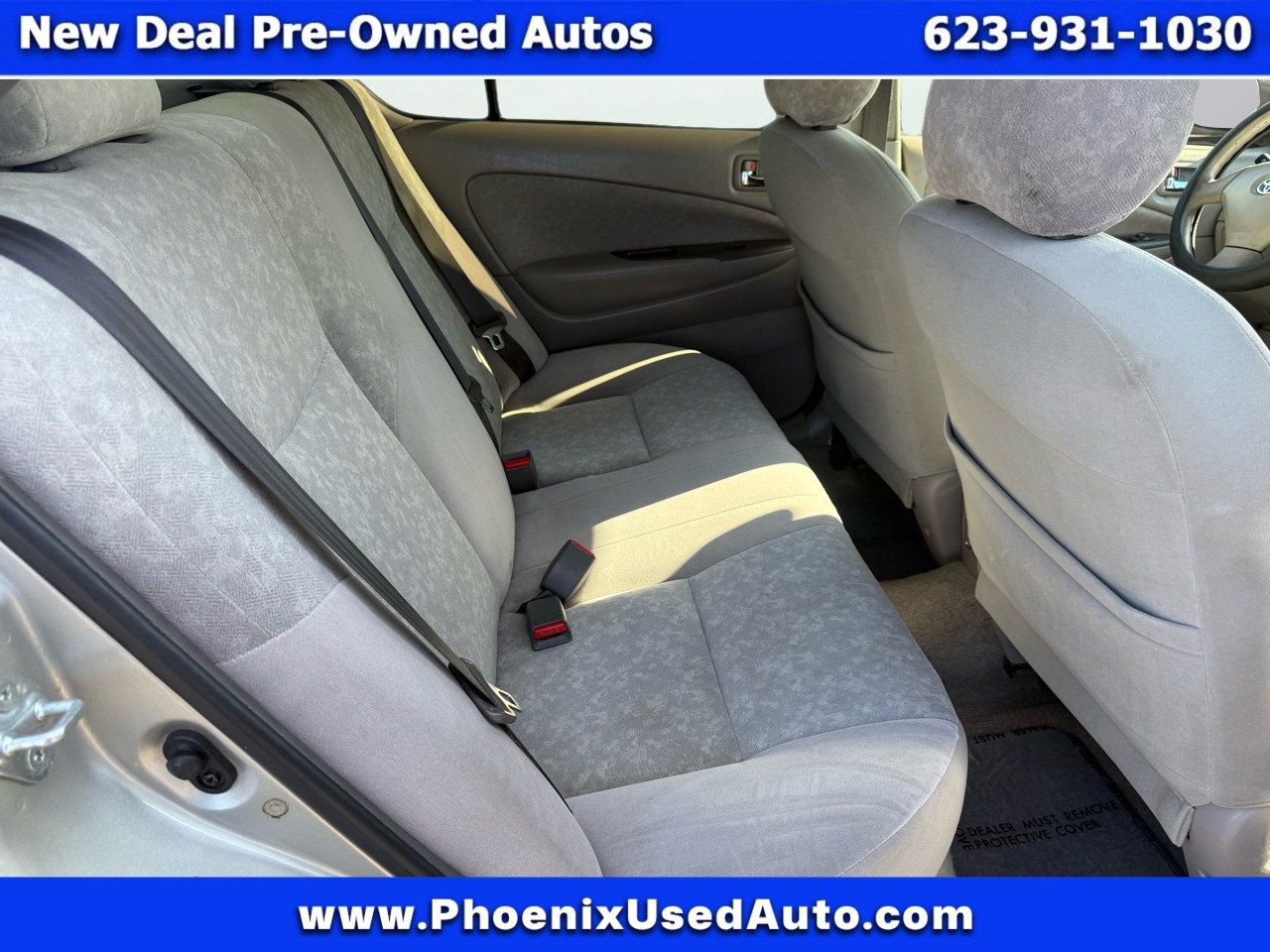 Toyota Prius 4-Door Sedan 2003