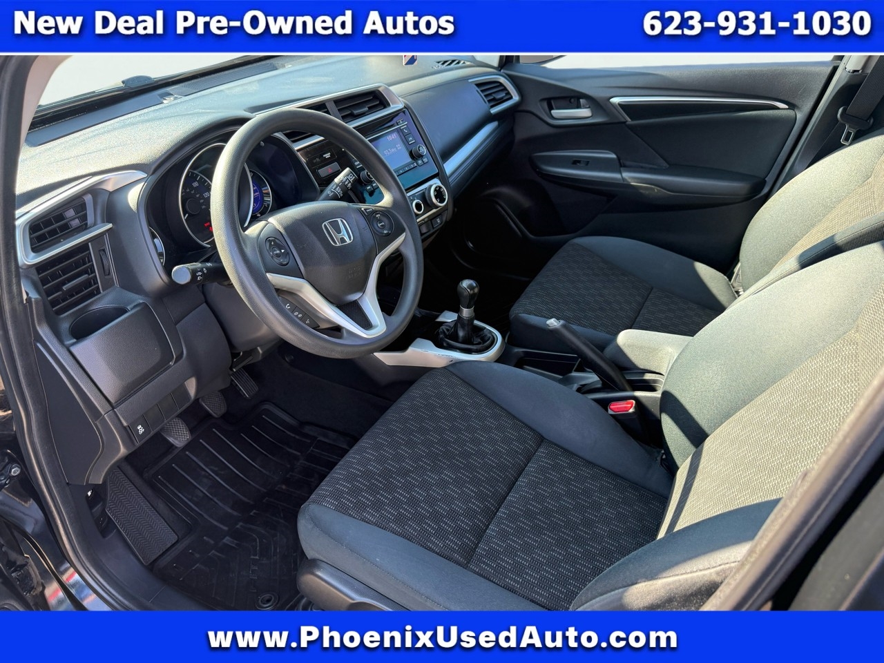 Honda Fit LX 6-Spd MT 2015