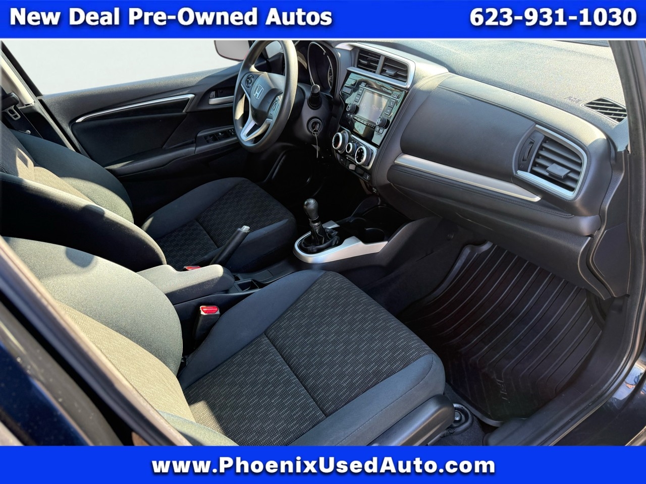 Honda Fit LX 6-Spd MT 2015