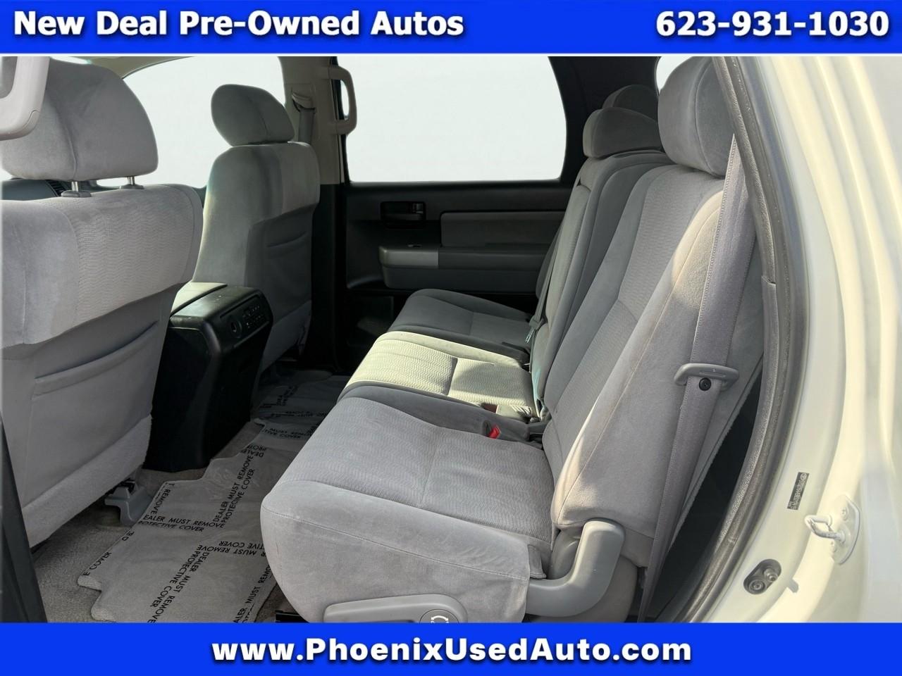 Toyota Sequoia SR5 5.7L 2WD 2008