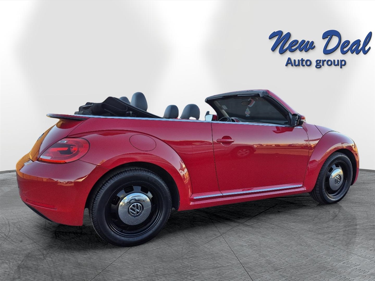 Volkswagen Beetle 1.8T PZEV Convertible 2015