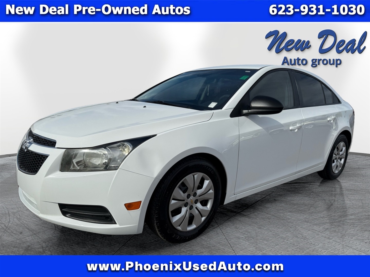 2013 Chevrolet Cruze LS photo 3