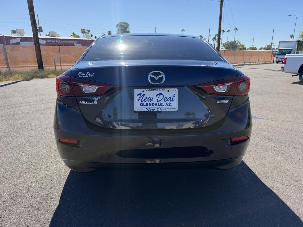 Mazda MAZDA3 i Sport AT 4-Door 2014
