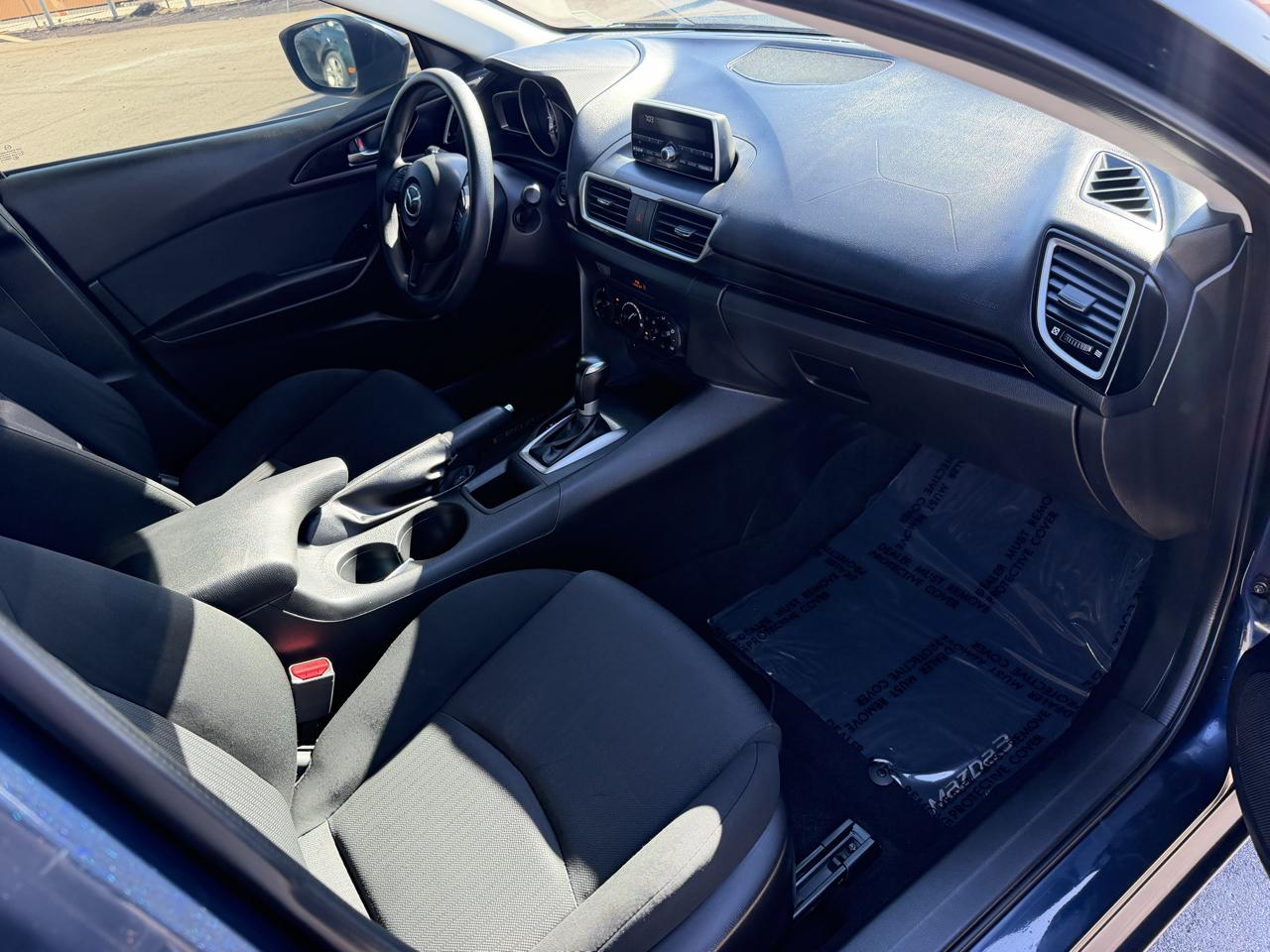 Mazda MAZDA3 i Sport AT 4-Door 2014