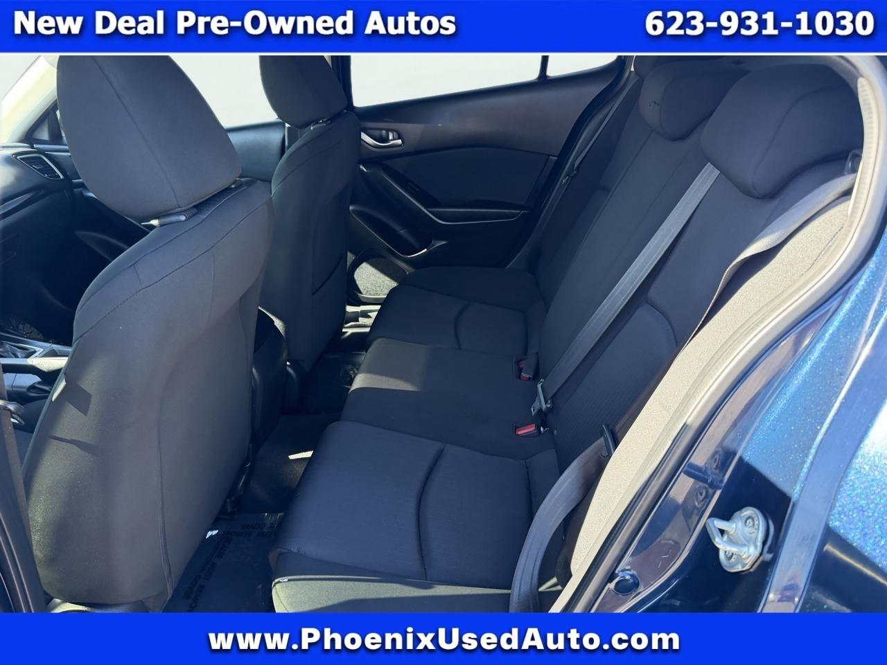 Mazda MAZDA3 i Sport AT 4-Door 2014