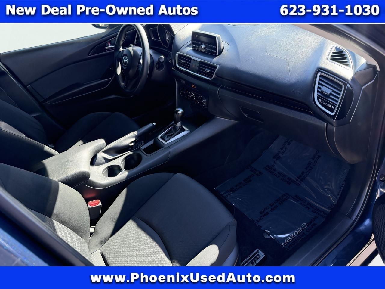 Mazda MAZDA3 i Sport AT 4-Door 2014