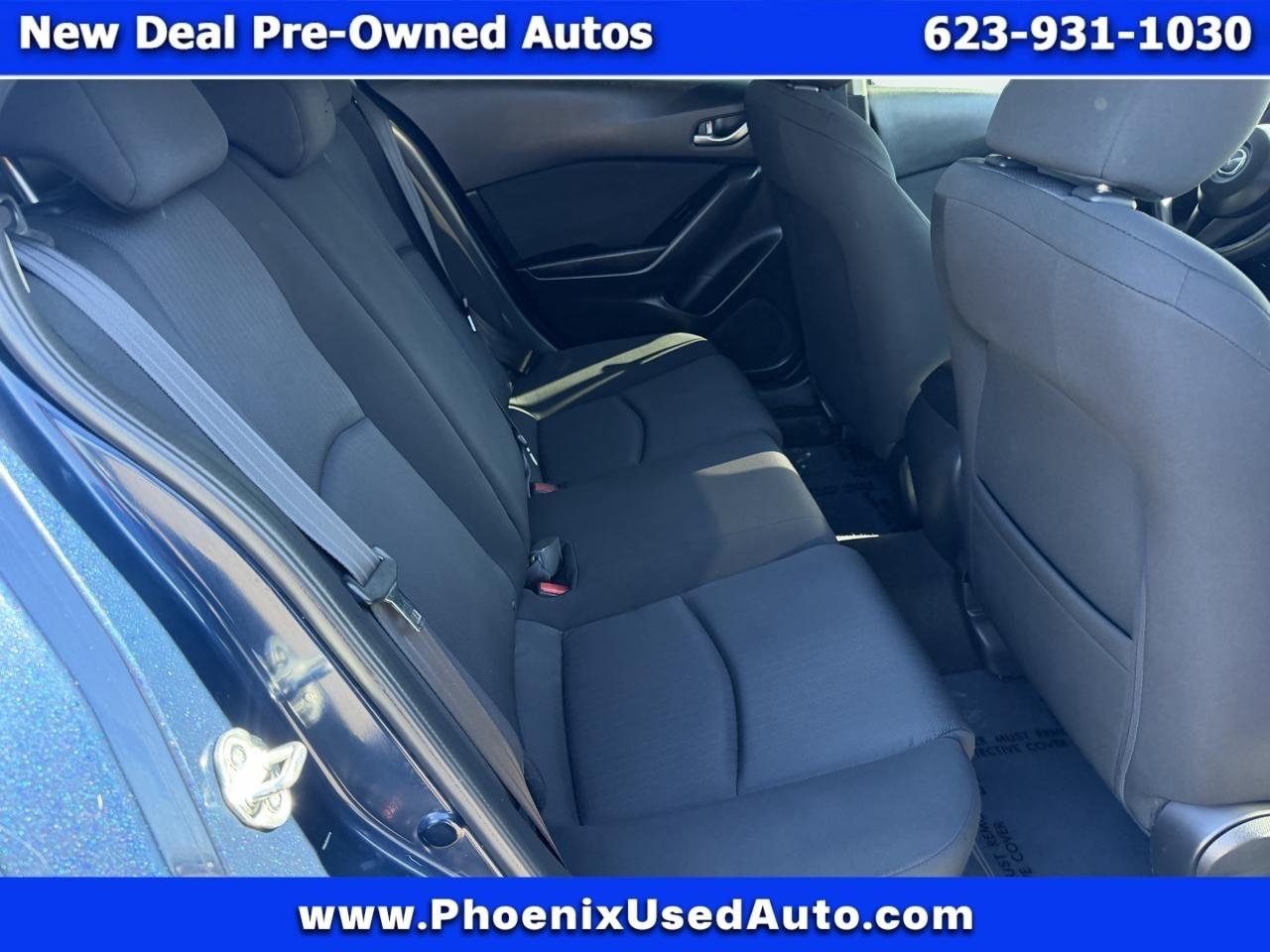 Mazda MAZDA3 i Sport AT 4-Door 2014