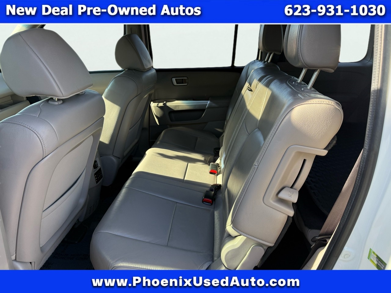 Honda Pilot Touring 2WD 5-Spd AT with DVD 2012