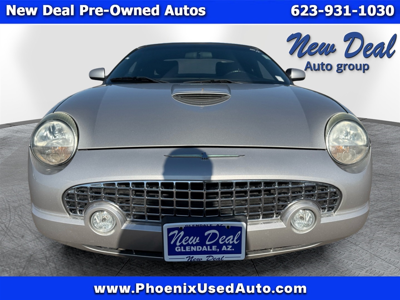 Ford Thunderbird Deluxe 2005
