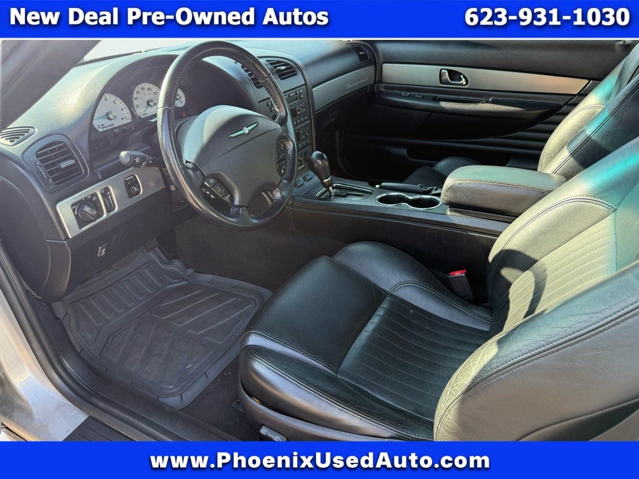 Ford Thunderbird Deluxe 2005